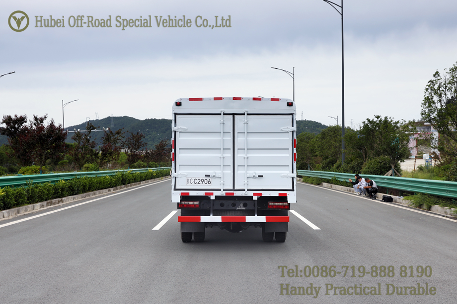 32e363e8d423cd6cacbd3f1ef9be09d