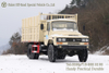 EQ1093 4WD 越野货车雪景_经典尖头驾驶室货车出口升高货舱