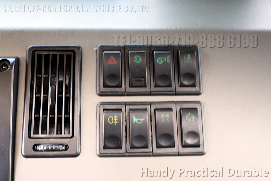 防弹装甲车底盘yy13