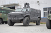 四驱防护型装甲车_4×4武警装甲防暴车_第三代新款东风参数报价