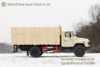 EQ1093 4WD 越野货车雪景_经典尖头驾驶室货车出口升高货舱